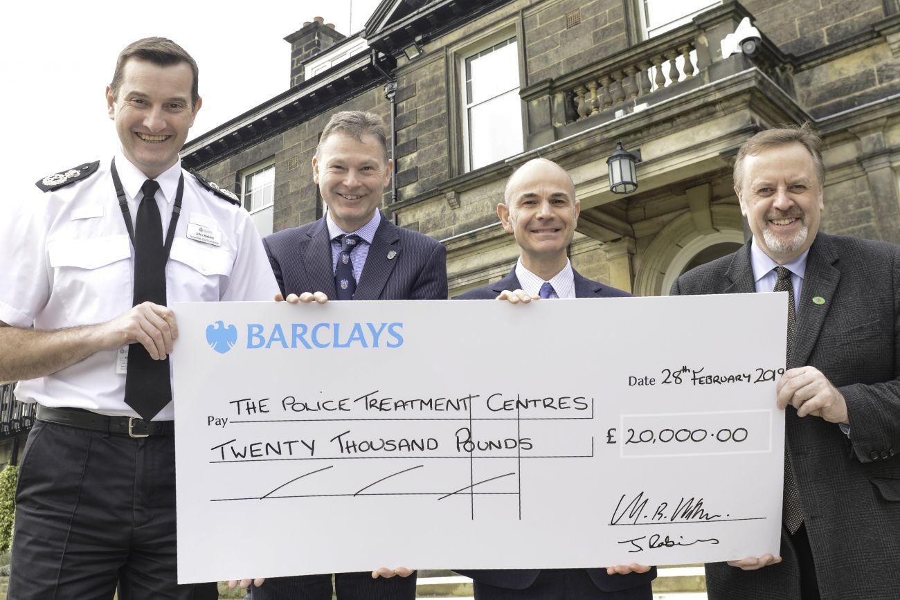Image of £20,000 donation to the Police Treatment Centres
